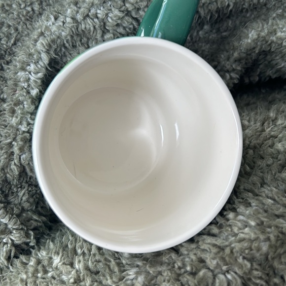 Starbucks limited edition 2022 Xmas mug- never used - Picture 3 of 5